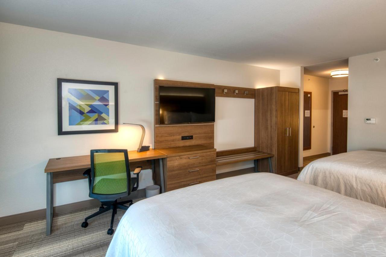 Holiday Inn Express & Suites - Omaha Downtown - Airport By Ihg Екстериор снимка