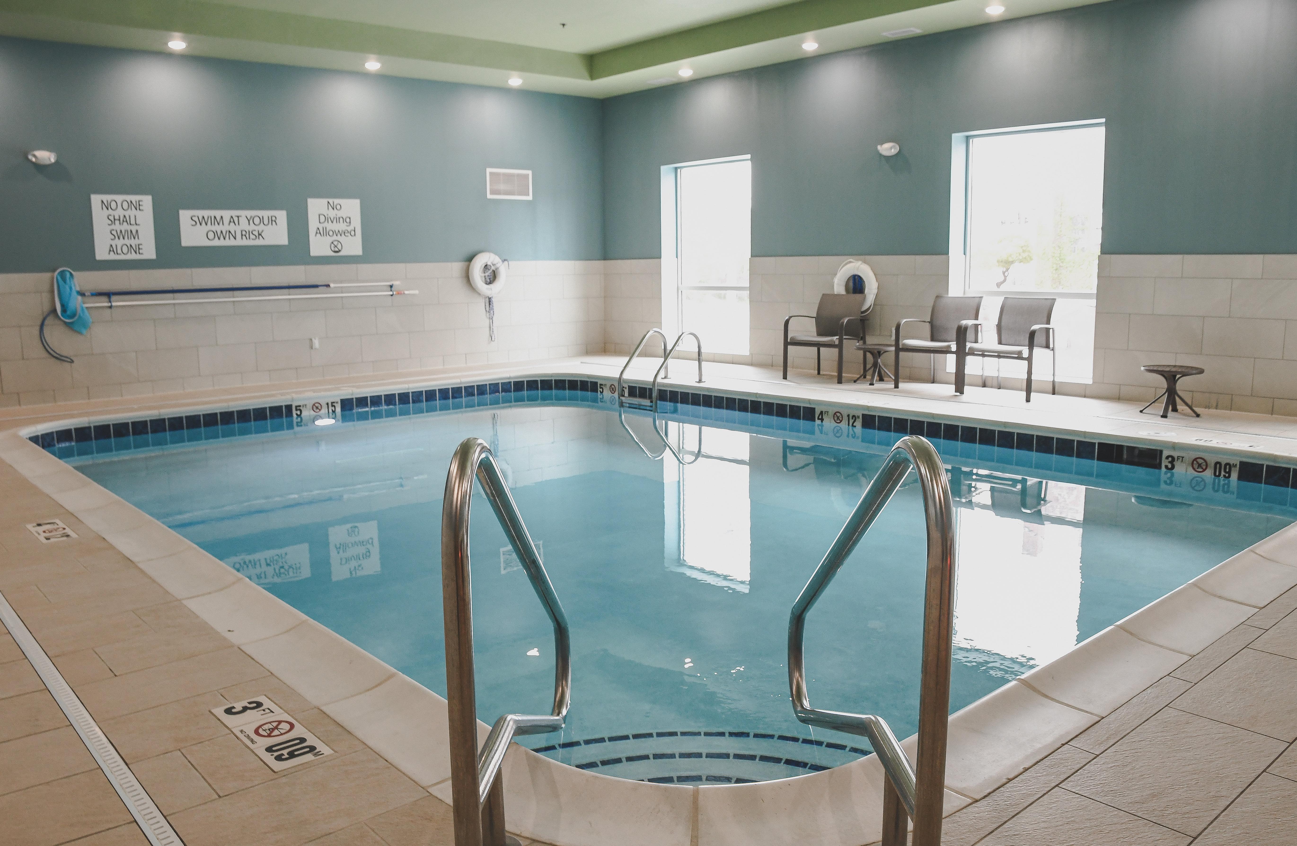 Holiday Inn Express & Suites - Omaha Downtown - Airport By Ihg Екстериор снимка